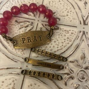 Lenny and Eva Beaded bracelet with 4 sentiments